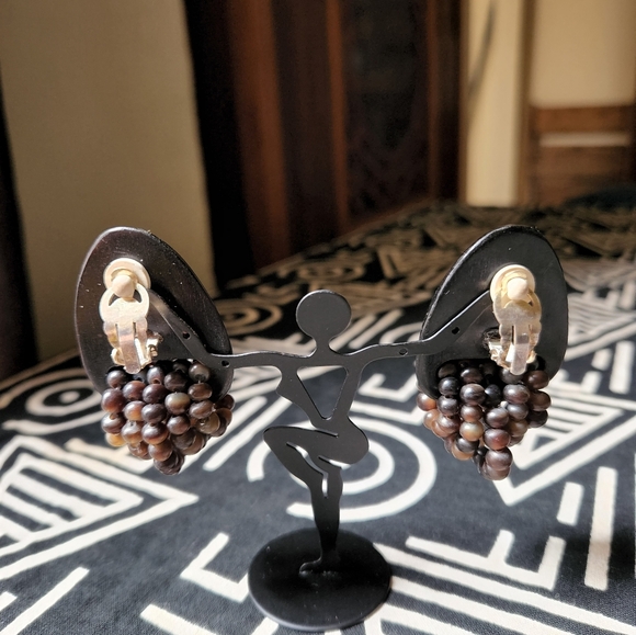 Vintage Monies Earrings - Picture 9 of 10